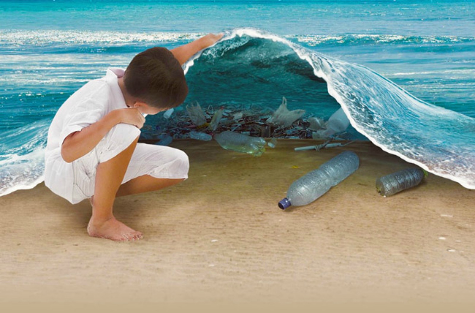 Graphic depicting trash littering the ocean floor