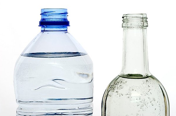 Is Glass Better for the Environment Than Plastic? 